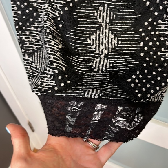 Ricki’s XS - Picture 3 of 3